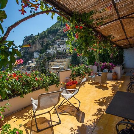 Villa Il Pettirosso In Positano Extérieur photo