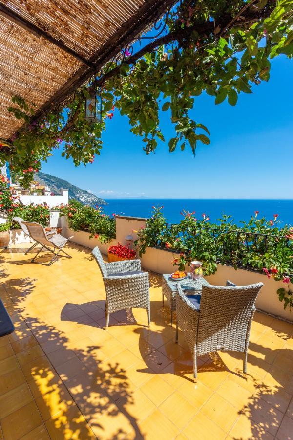 Villa Il Pettirosso In Positano Extérieur photo