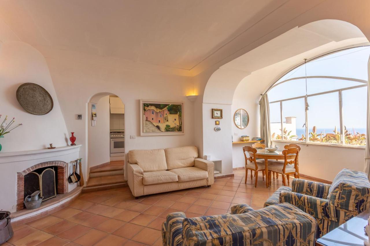 Villa Il Pettirosso In Positano Extérieur photo