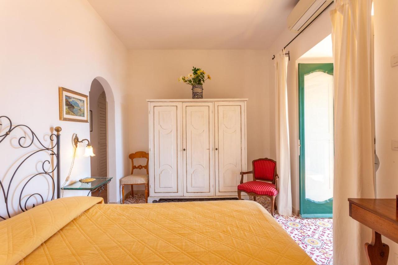 Villa Il Pettirosso In Positano Extérieur photo