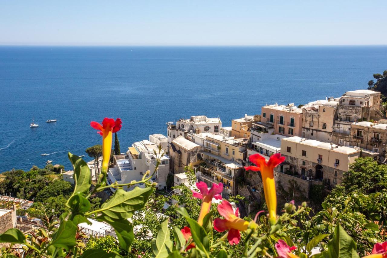 Villa Il Pettirosso In Positano Extérieur photo